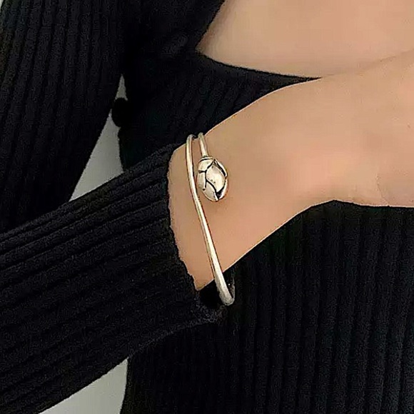 Sterling Silver Rose Flower Bangle Bracelet - Picture 7 of 9